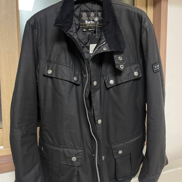 택o 새것)Barbour 자켓 왁스코팅 S