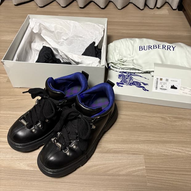 43 버버리 트랙 부츠