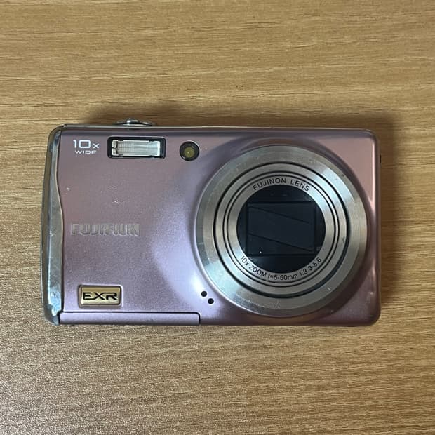 후지필름 파인픽스 f80exr