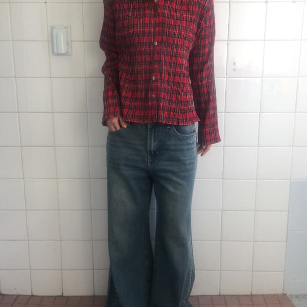 Check pattern pleats shirt