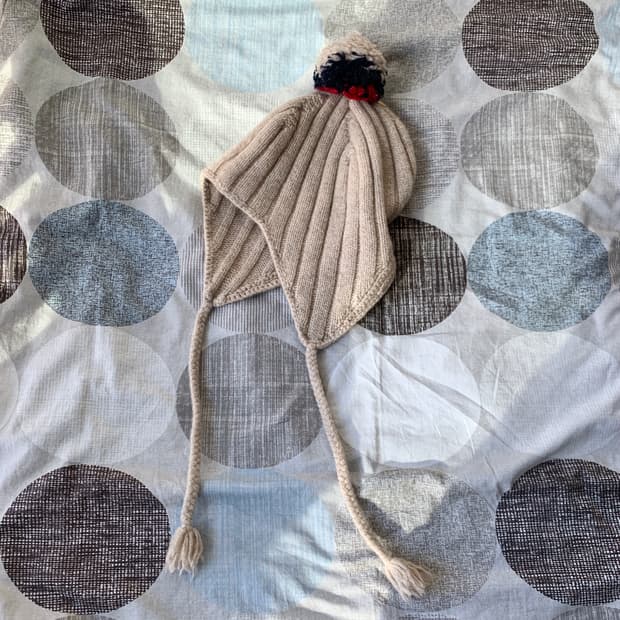 버튼 이어플랩 비니