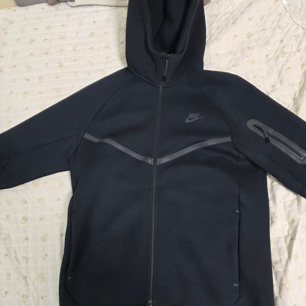 나이키 태크팩 사이즈 L 판매합니다