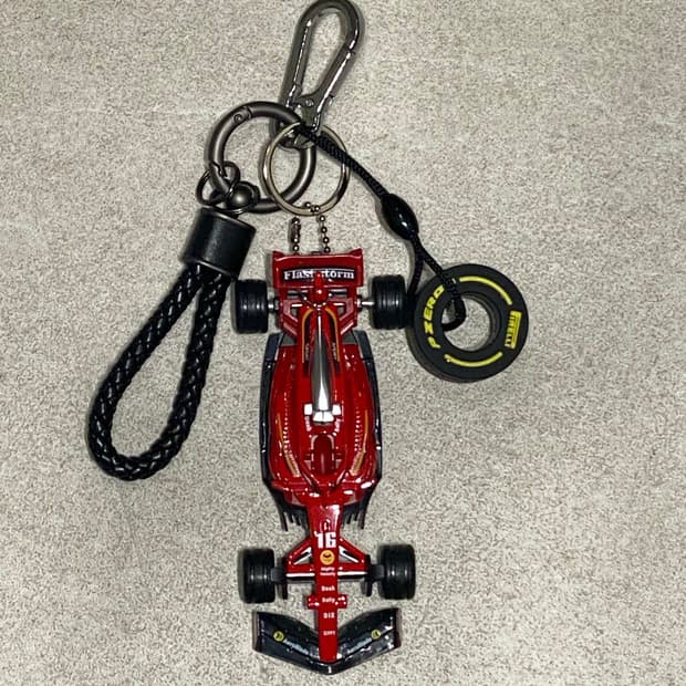 🔥F1 레이싱카 키링🔥