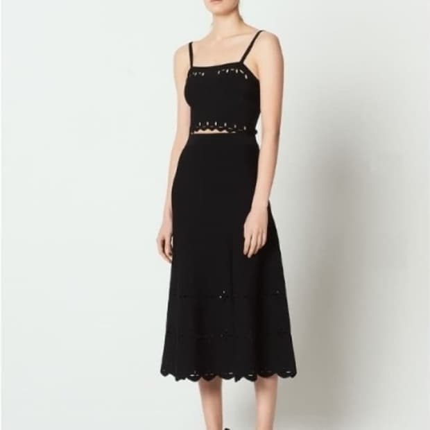 산드로 니트 플레어 펀칭 디테일 A라인 스커트 XS사이즈