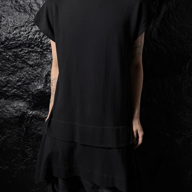 JULIUS 17SS "Knives;" Layered Long Top