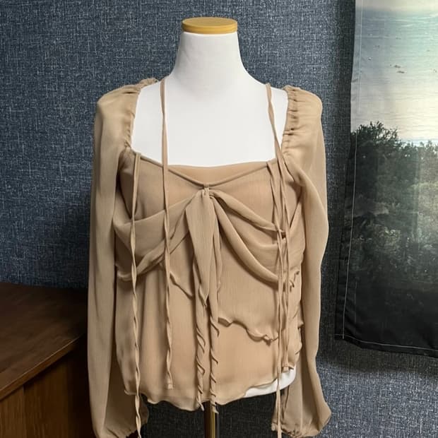 모래하우스 blouse