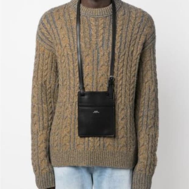 (새상품)A.P.C. 아페쎄 니노 크로스바디 파우치백