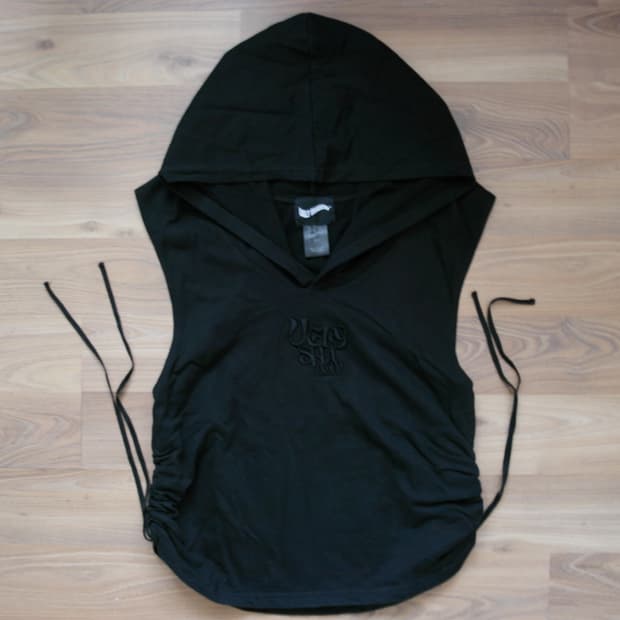 어글리쉐도우 PIGMENT HOOD 블랙