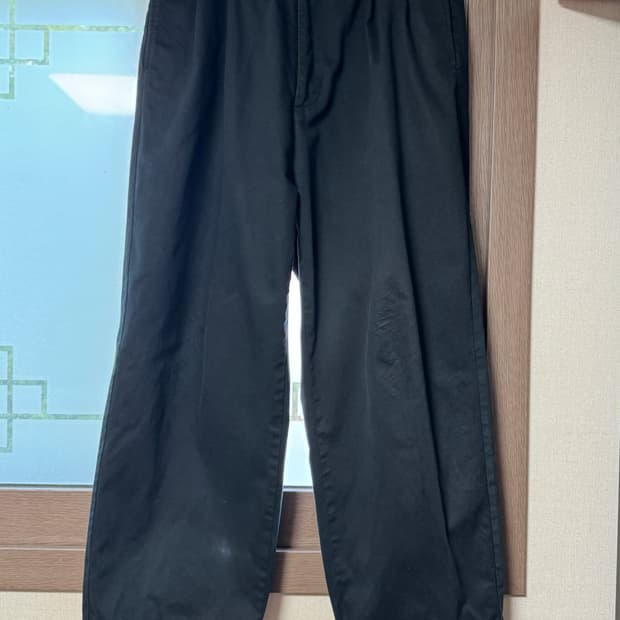 [2]아프레쎄 치노 투턱 팬츠 블랙 팝니다