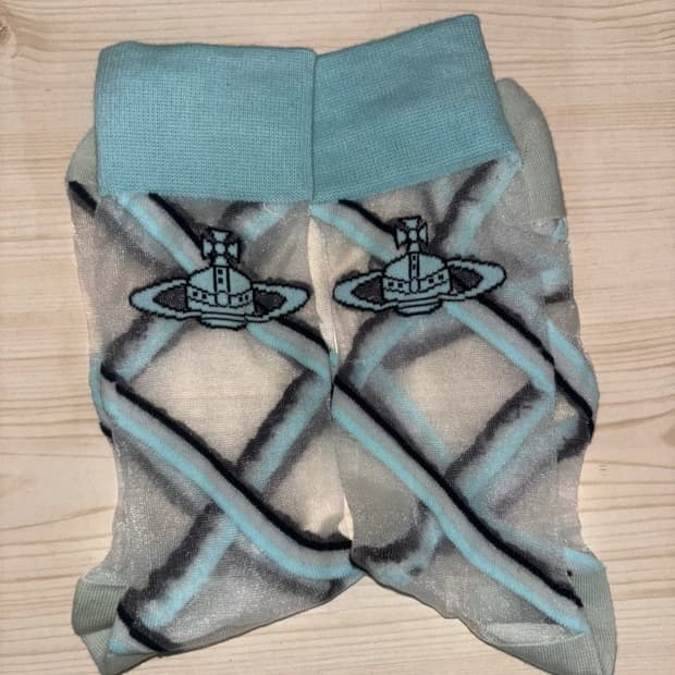 비비안웨스트우드 양말 새상품