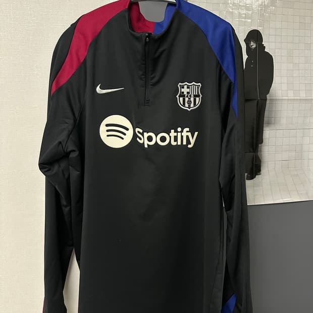 나이키 바르셀로나 드릴탑 xl