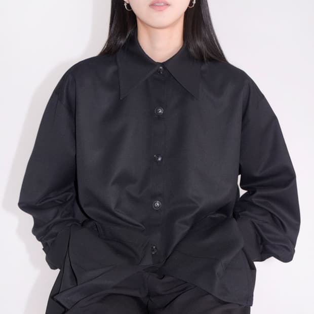 유노이아 Line Pocket Shirt black