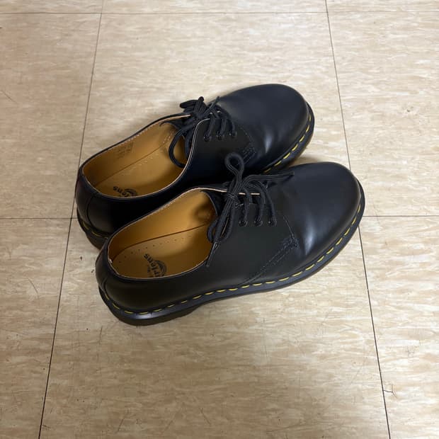 (240) 닥터마틴 1461 3홀