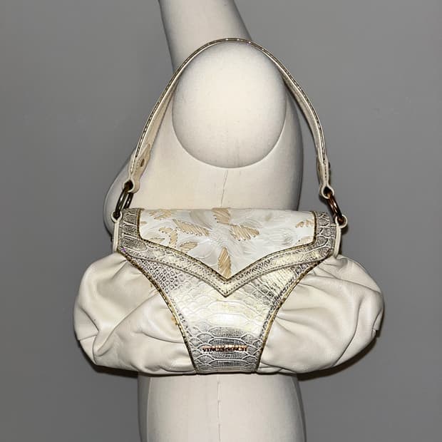 🎉SALE🎉 Vincis bench mini Shoulder bag