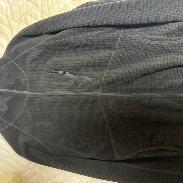 무신사시티레저후디드롱슬리브바라클라바