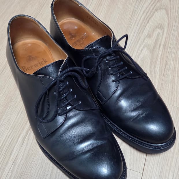 버윅 5341 더비 uk8.5사이즈 판매합니다