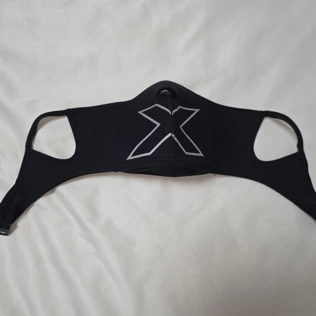 2XU 러닝 마스크