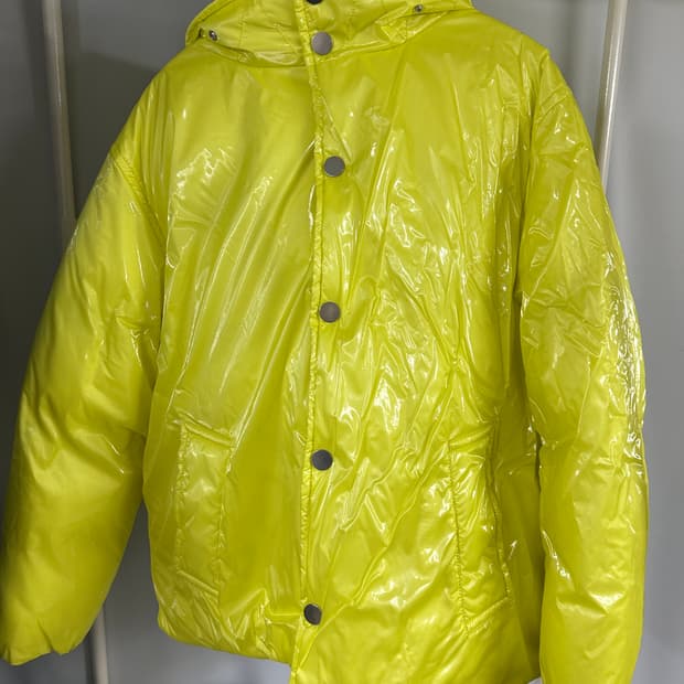 보테가 베네타 옐로우 나일론 푸퍼 패딩