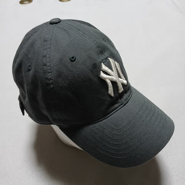 MLB 언스트럭쳐 볼캡 모자 양키즈 남여공용