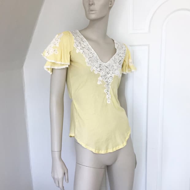 Ralph Lauren Lace Trimmed Lemon  Top