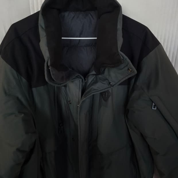 코오롱 거위털패딩 