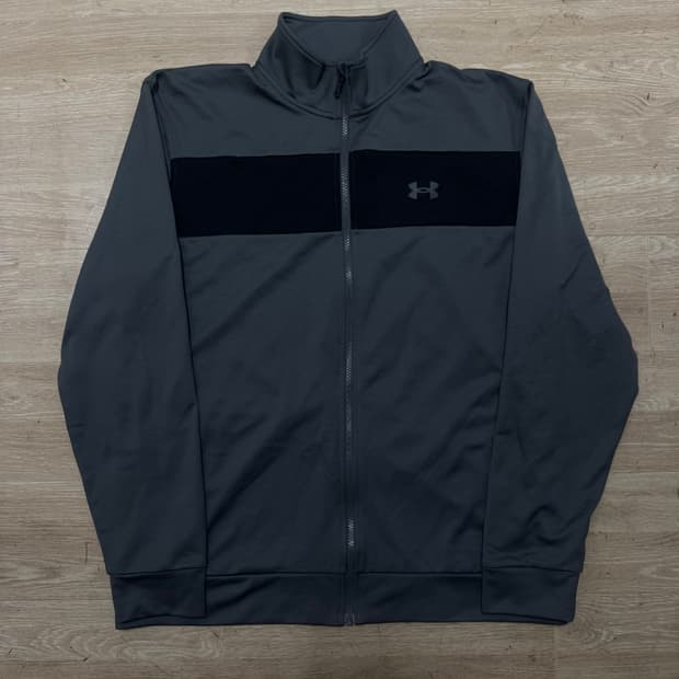 언더아머 트랙탑 져지