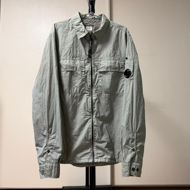 CP컴퍼니 나일론 바람막이 자켓