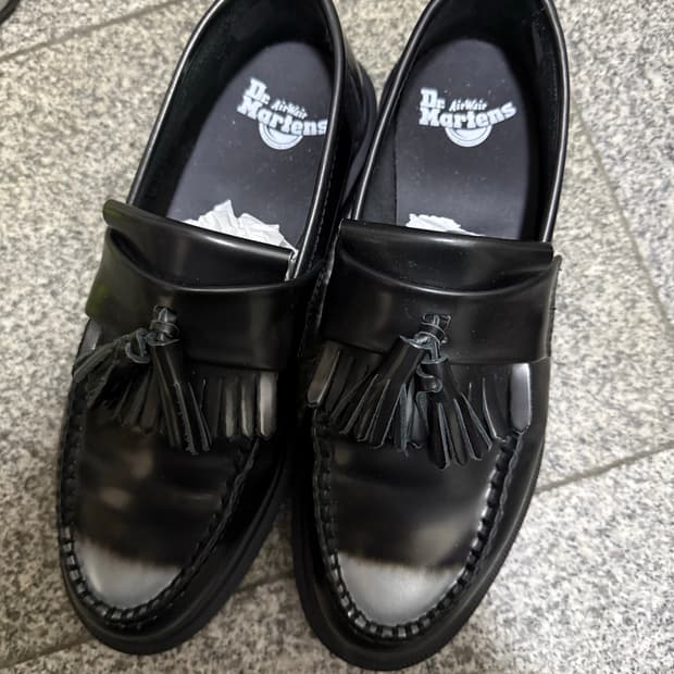 닥터마틴 아드리안 실버