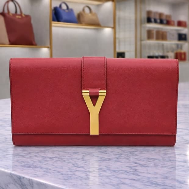 [S급] 생로랑 카바시크 카프스킨 클러치 레드 판매합니다!!!