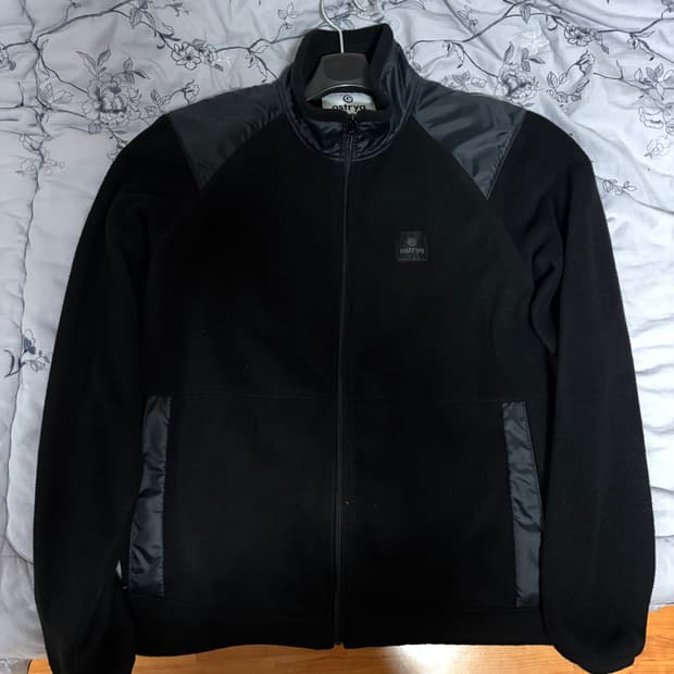 오스트리야 서플러스 플리스 집업 재킷