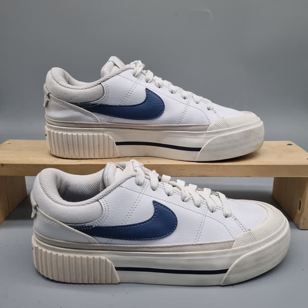 나이키 코트레거쉬 리프트 여성운동화235 