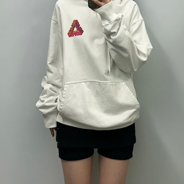 팔라스 P-3D 화이트 후드티