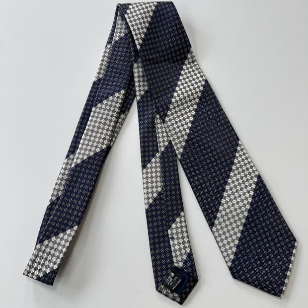 새빌 로(Savile Row) 실크 넥타이 8.1cm