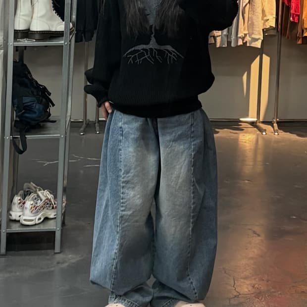 우알롱 호프트리 트랙해치 니트 A3156