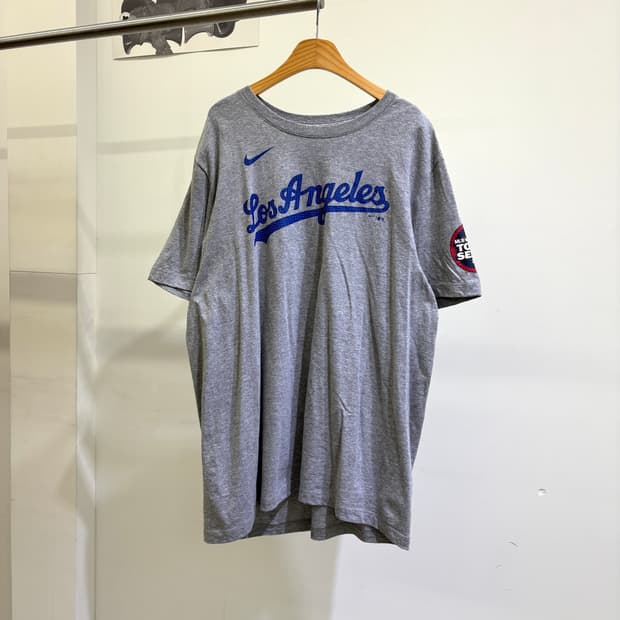 NIKE 반팔 티셔츠