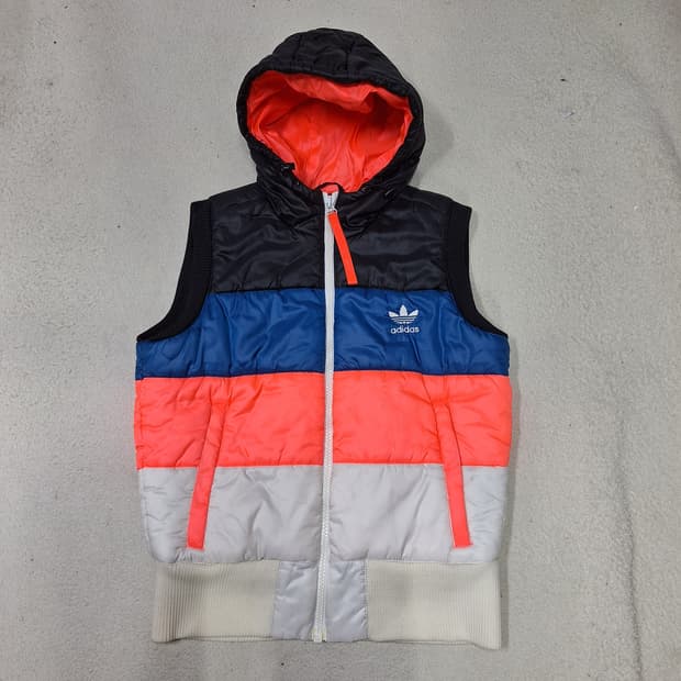 아디다스  패딩조끼90
