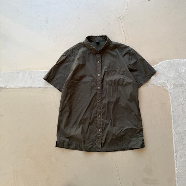 몽벨 나일론 하프 셔츠