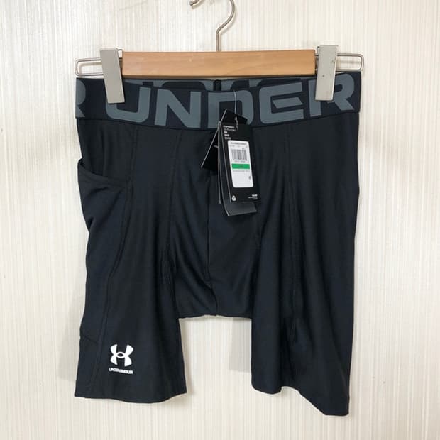 언더아머 히트기어 아머 컴플레션 쇼츠 L