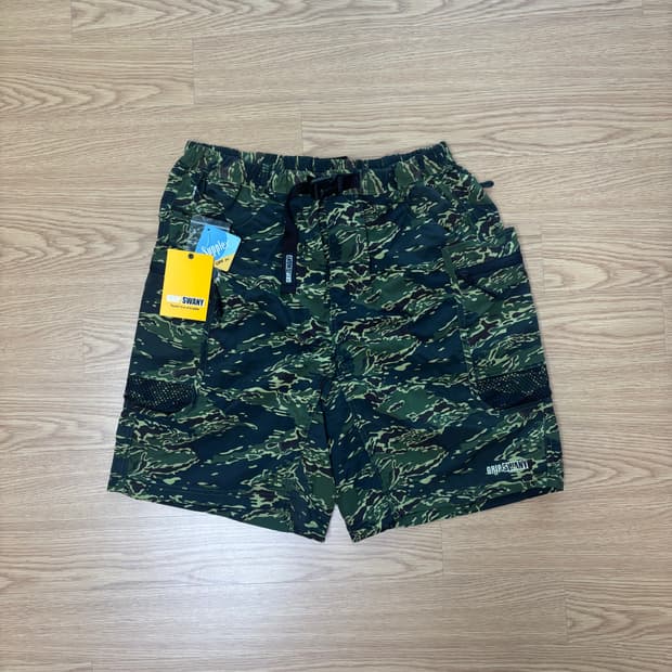 [새상품] 그립스와니 반바지 M 