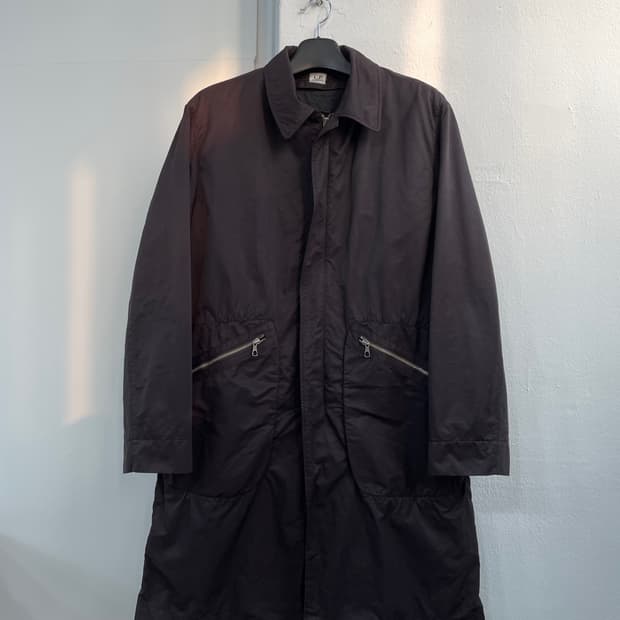 CP 컴퍼니 가먼츠 다이드 나일론 코트