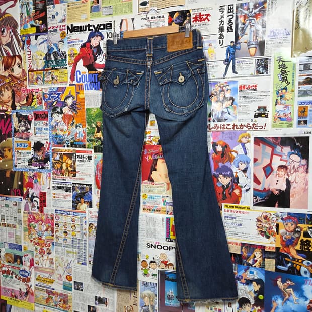 트루릴리전 데미지 워싱 부츠컷 데님 팬츠