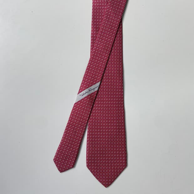 새상품급 페레가모(Ferragamo) 모노그램 명품 정품 넥타이