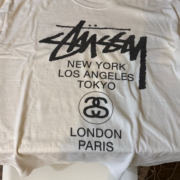 스투시 월드투어 반팔티 XL