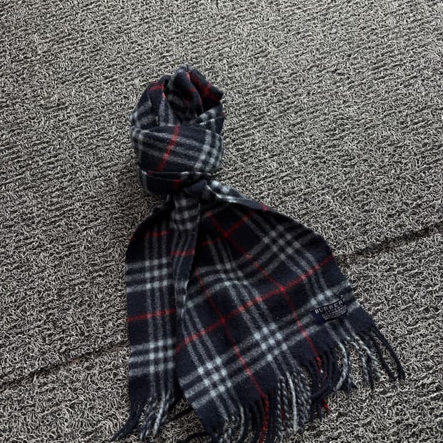 버버리 노바체크 네이비 램스울 머플러 3127