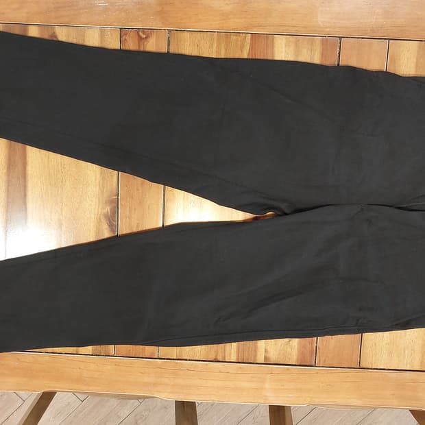 유니클로 블랙 스트링 슬림 테이퍼드 슬랙스 29~30 사이즈