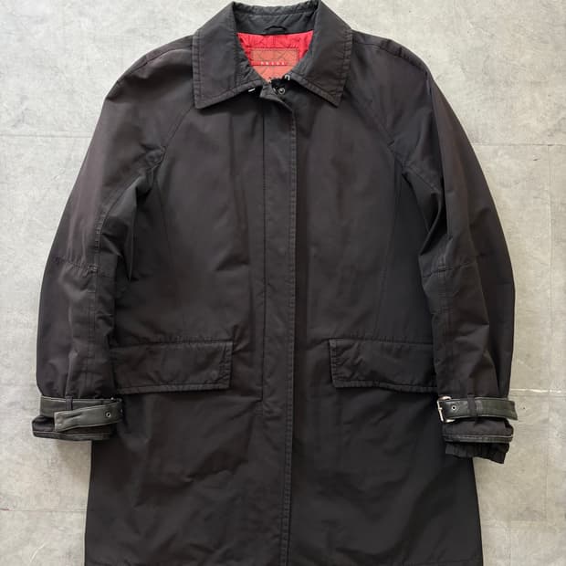 Prada 프라다 레더 버클 코트