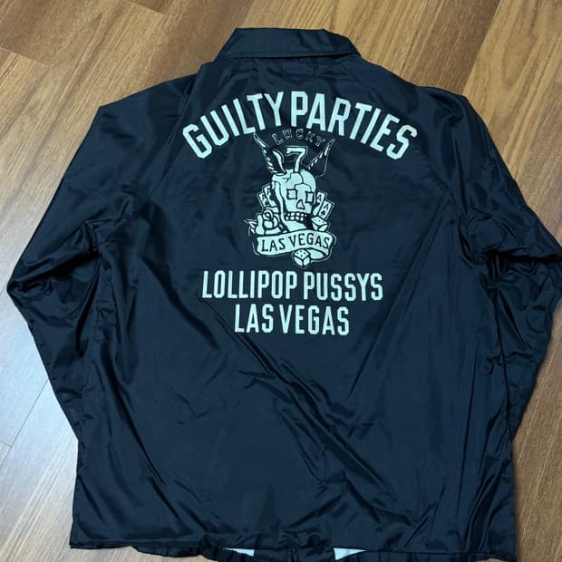 와코마리아 코치자켓