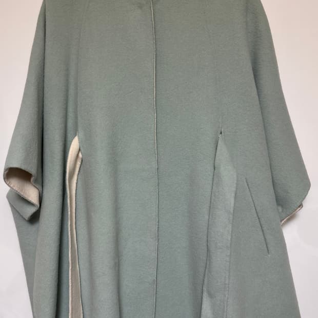 듀엘 민트 울 알파카후드 판쵸 케이프 코트