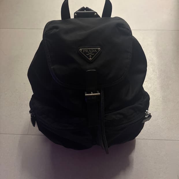 (정품) 프라다 가방 판매합니다. ( 보증서 0 )