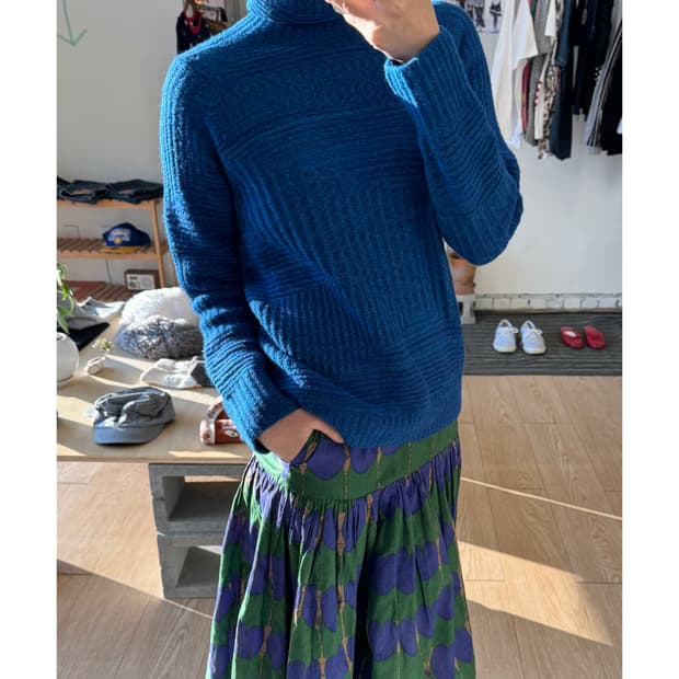 Japanese vintage blue knit / wool 95%